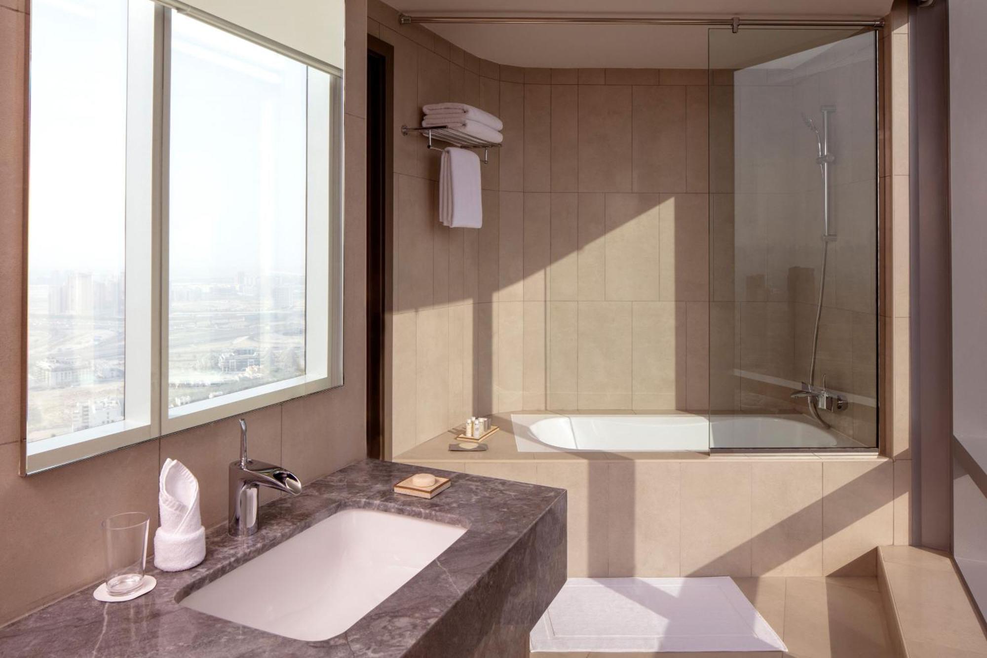 The First Collection Dubai Jumeirah Village Circle, A Tribute Portfolio Hotel Экстерьер фото Bathroom