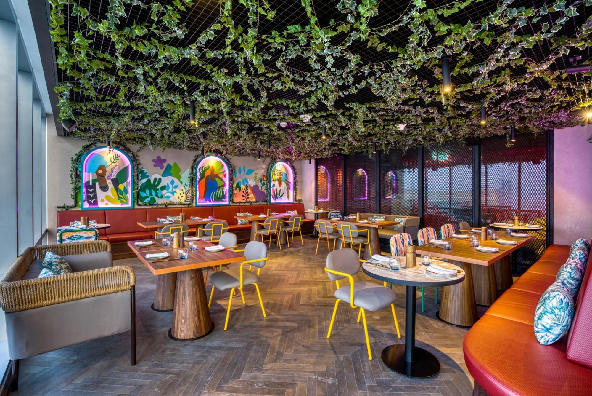 The First Collection Dubai Jumeirah Village Circle, A Tribute Portfolio Hotel Экстерьер фото Interior of the restaurant